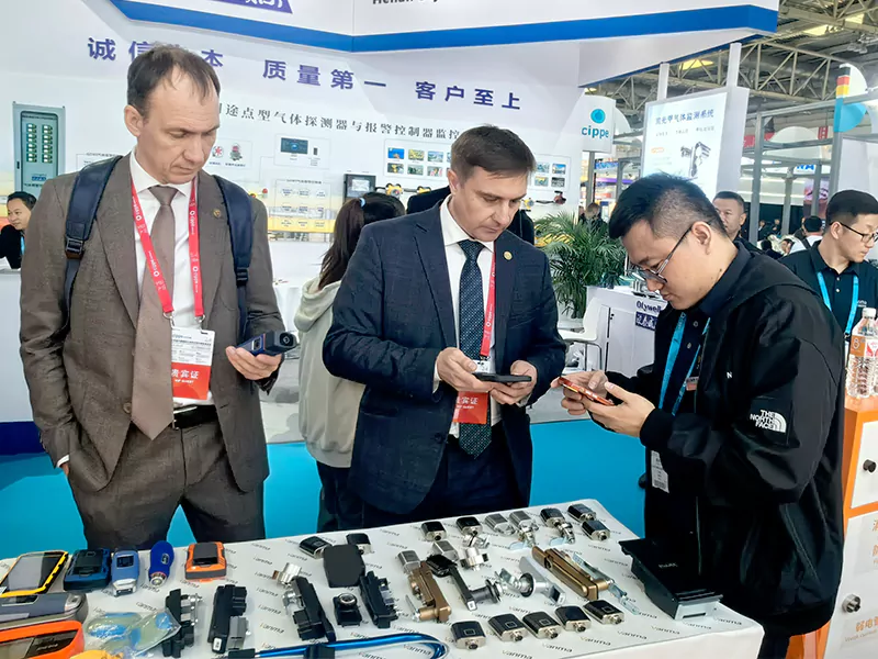 Cippe exhibition