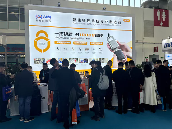 Cippe exhibition
