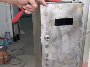 vending machine case400